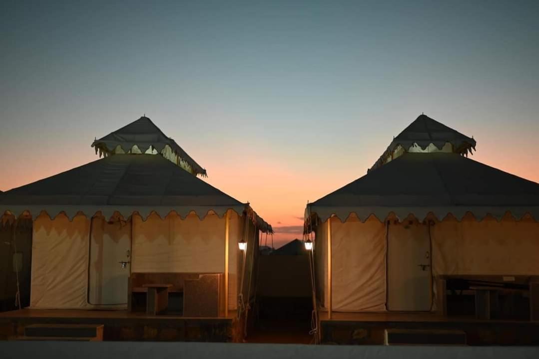 Chalo Jaisalmer Desert Camp Exterior foto