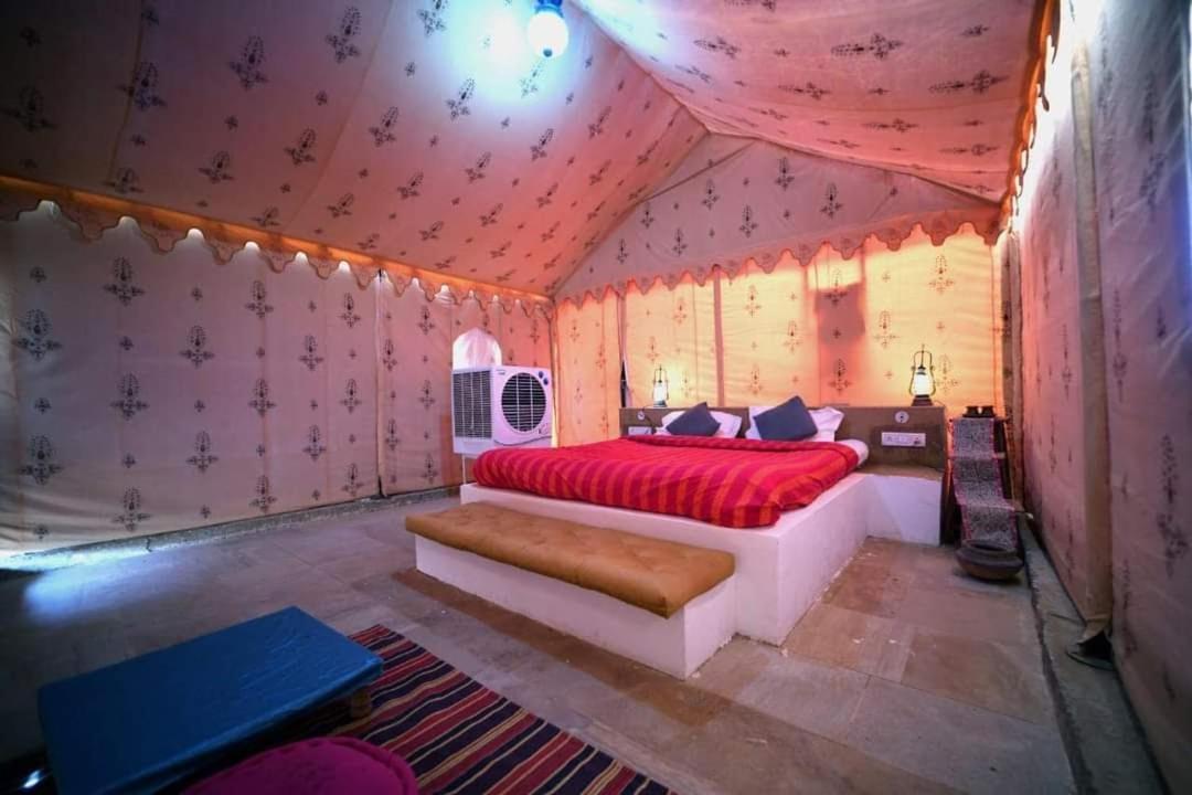 Chalo Jaisalmer Desert Camp Exterior foto